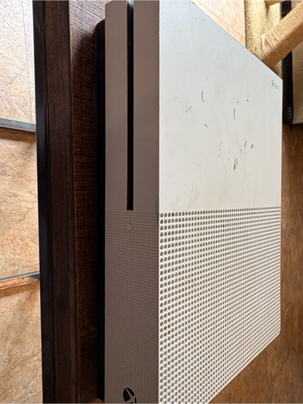 Xbox One S White Console - (White) - Picture 12 of 12